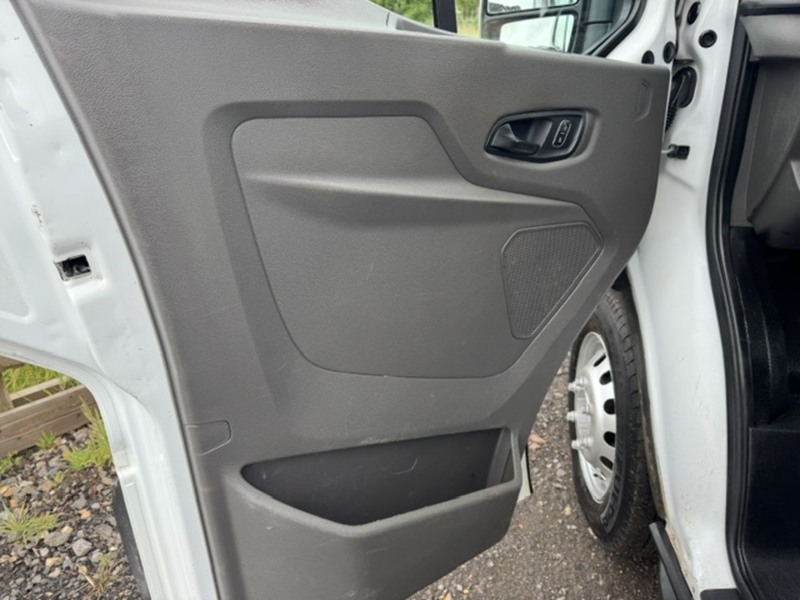 Ford 350 EcoBlue Leader twin rear wheel tipper 2.0 2dr Tipper Manual Diesel
