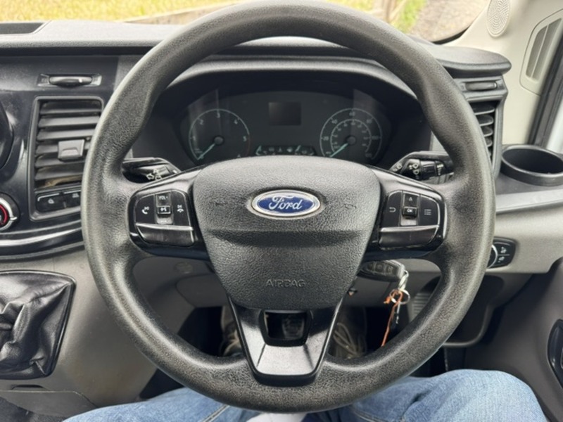 Ford 350 EcoBlue Leader twin rear wheel tipper 2.0 2dr Tipper Manual Diesel