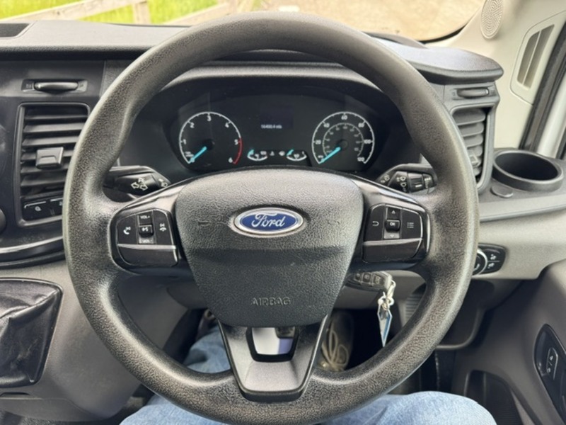 Ford 350 EcoBlue Leader L3 LWB DOUBLE CAB TIPPER AIR CON 2.0 4dr Chassis Cab Manual Diesel