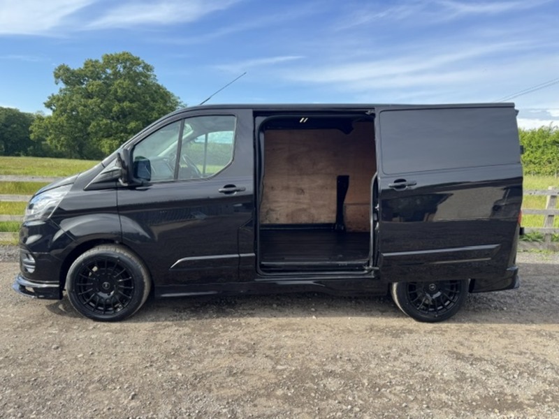 Ford 280 EcoBlue Limited RS SPORT AIR CON 2.0 5dr Panel Van Manual Diesel