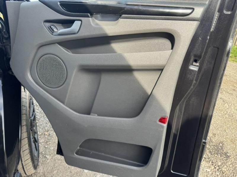 Ford 280 EcoBlue Limited RS SPORT AIR CON 2.0 5dr Panel Van Manual Diesel