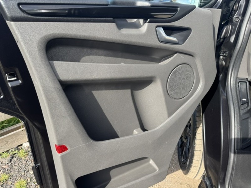 Ford 280 EcoBlue Limited RS SPORT AIR CON 2.0 5dr Panel Van Manual Diesel