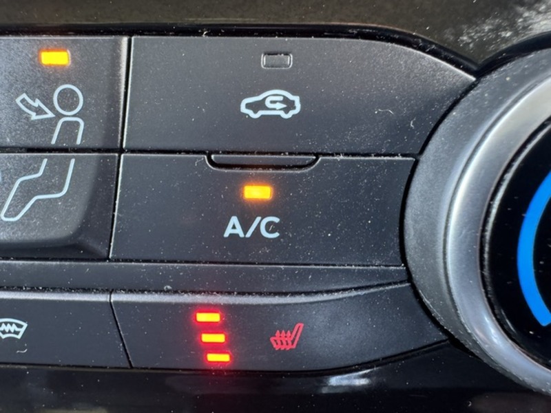 Ford 280 EcoBlue Limited RS SPORT AIR CON 2.0 5dr Panel Van Manual Diesel