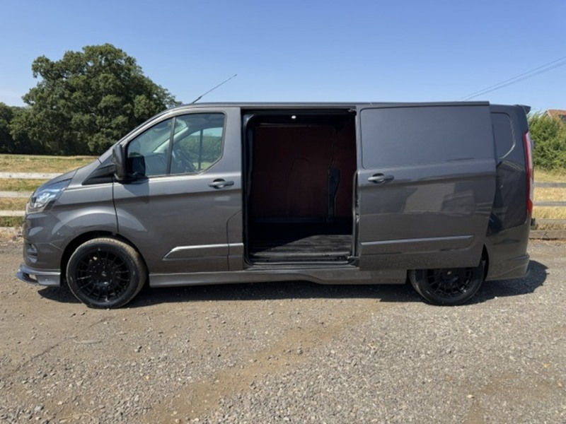 Ford 300 EcoBlue Limited L2 RS SPORT LWB 2.0 5dr Panel Van Manual Diesel