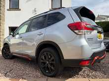 Subaru Forester i e-Boxer XE Premium 