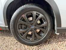 Subaru Forester i e-Boxer XE Premium 