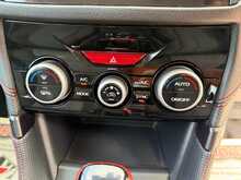 Subaru Forester i e-Boxer XE Premium 