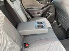 Subaru Forester i e-Boxer XE Premium 