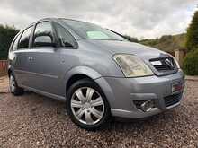 Vauxhall Meriva i Design 