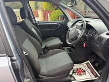Vauxhall Meriva i Design 