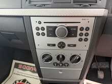 Vauxhall Meriva i Design 