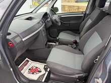 Vauxhall Meriva i Design 