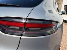 Porsche Macan T 