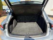 Porsche Macan T 