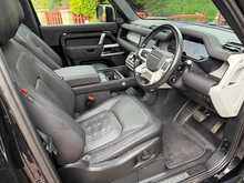 Land Rover Defender 90 D250 MHEV X-Dynamic SE 