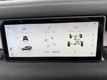 Land Rover Defender 90 D250 MHEV X-Dynamic SE 