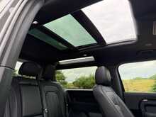 Land Rover Defender 90 D250 MHEV X-Dynamic SE 