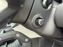 Land Rover Defender 90 D250 MHEV X-Dynamic SE 