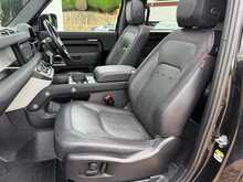 Land Rover Defender 90 D250 MHEV X-Dynamic SE 