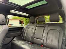 Land Rover Defender 90 D250 MHEV X-Dynamic SE 