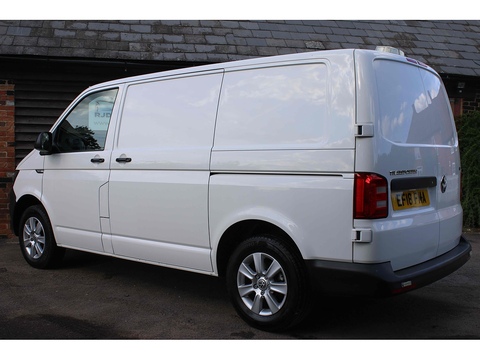 2.0 TDI T30 BlueMotion Tech Startline Panel Van 5dr Diesel Manual FWD SWB Euro 6 (s/s) (150 ps)