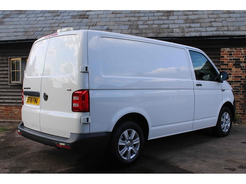 2.0 TDI T30 BlueMotion Tech Startline Panel Van 5dr Diesel Manual FWD SWB Euro 6 (s/s) (150 ps)