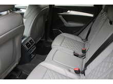 Audi SQ5 TFSI V6 