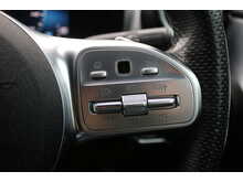 Mercedes-Benz CLA CLA180 AMG Line 