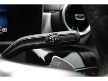 Mercedes-Benz CLA CLA180 AMG Line 