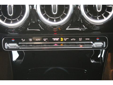 1.3 CLA180 AMG Line Coupe 4dr Petrol 7G-DCT Euro 6 (s/s) (136 ps)