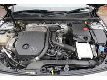 Mercedes-Benz CLA CLA180 AMG Line 