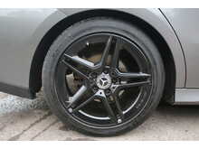 Mercedes-Benz CLA CLA180 AMG Line 