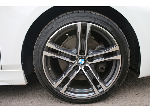 1.5 118i M Sport Hatchback 5dr Petrol DCT Euro 6 (s/s) (140 ps)