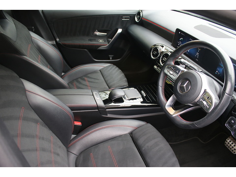 1.5 A180d AMG Line (Executive) Hatchback 5dr Diesel 7G-DCT Euro 6 (s/s) (116 ps)