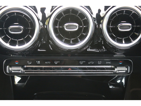 1.5 A180d AMG Line (Executive) Hatchback 5dr Diesel 7G-DCT Euro 6 (s/s) (116 ps)