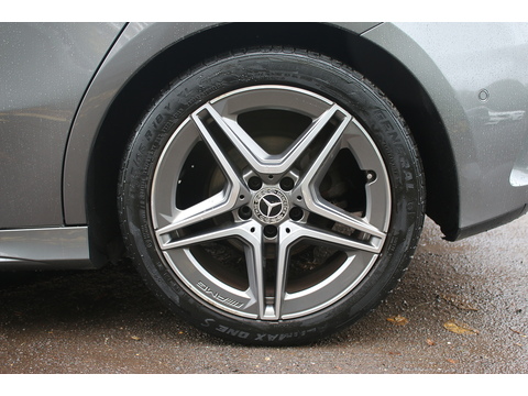 1.5 A180d AMG Line (Executive) Hatchback 5dr Diesel 7G-DCT Euro 6 (s/s) (116 ps)