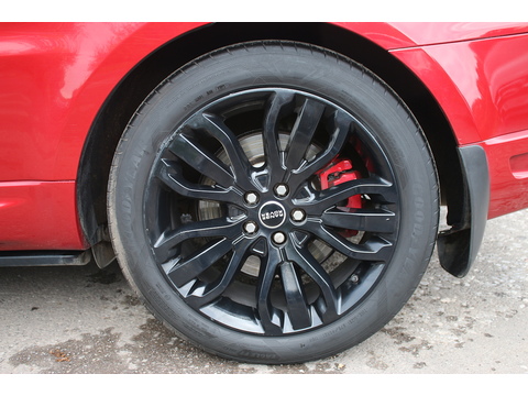 3.0 SD V6 Autobiography Dynamic SUV 5dr Diesel Auto 4WD Euro 6 (s/s) (306 ps)