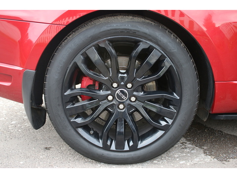 3.0 SD V6 Autobiography Dynamic SUV 5dr Diesel Auto 4WD Euro 6 (s/s) (306 ps)