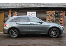 Mercedes-Benz GLC GLC220d AMG Line 