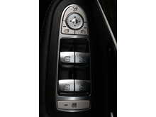 Mercedes-Benz GLC GLC220d AMG Line 