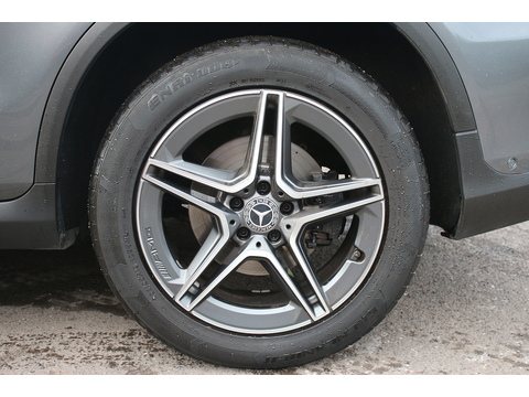 2.0 GLC220d AMG Line SUV 5dr Diesel G-Tronic+ 4MATIC Euro 6 (s/s) (194 ps)