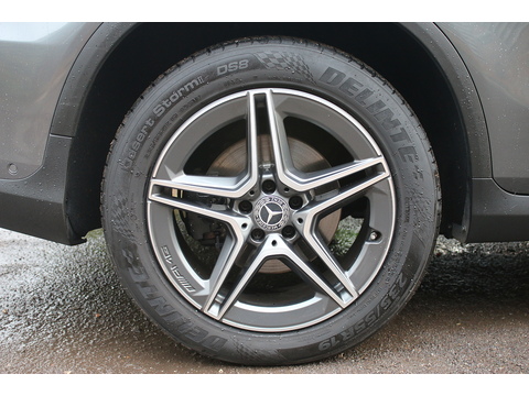 2.0 GLC220d AMG Line SUV 5dr Diesel G-Tronic+ 4MATIC Euro 6 (s/s) (194 ps)