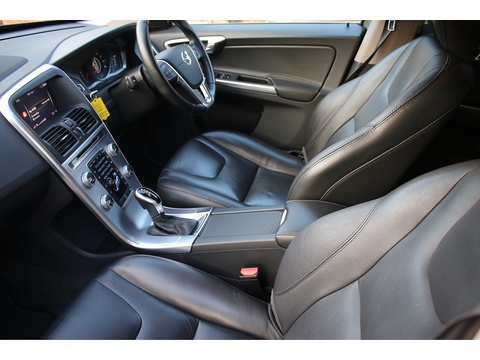 2.0 D4 SE Nav SUV 5dr Diesel Auto Euro 6 (s/s) (190 ps)