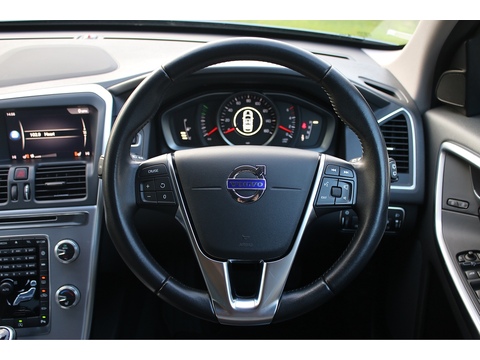 2.0 D4 SE Nav SUV 5dr Diesel Auto Euro 6 (s/s) (190 ps)