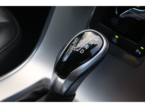 2.0 D4 SE Nav SUV 5dr Diesel Auto Euro 6 (s/s) (190 ps)