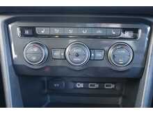 Volkswagen Tiguan Allspace TDI SE Nav 
