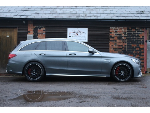 4.0 C63 V8 BiTurbo AMG S Estate 5dr Petrol SpdS MCT Euro 6 (s/s) (510 ps)