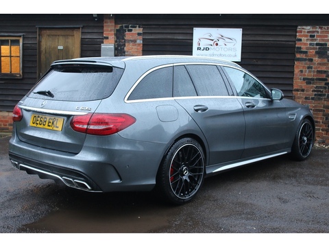 4.0 C63 V8 BiTurbo AMG S Estate 5dr Petrol SpdS MCT Euro 6 (s/s) (510 ps)