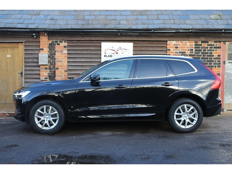 2.0 D4 Momentum SUV 5dr Diesel Auto AWD Euro 6 (s/s) (190 ps)