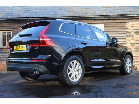 2.0 D4 Momentum SUV 5dr Diesel Auto AWD Euro 6 (s/s) (190 ps)